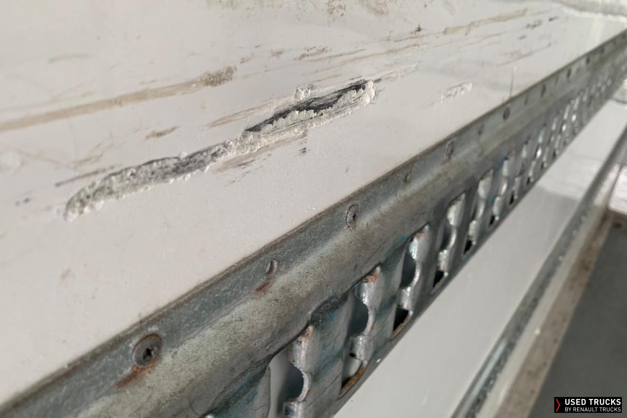 Renault Trucks D 210