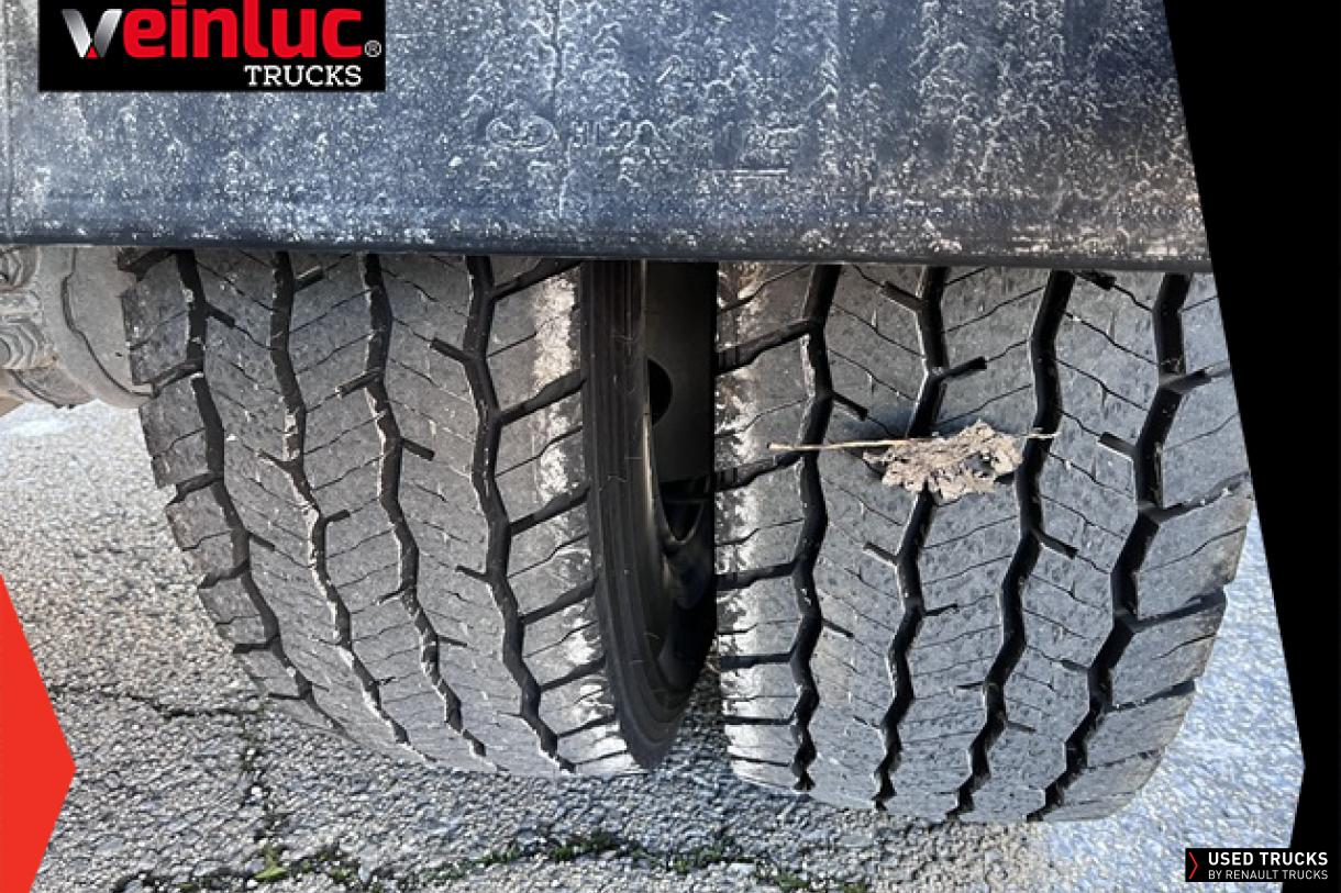 Renault Trucks D 240