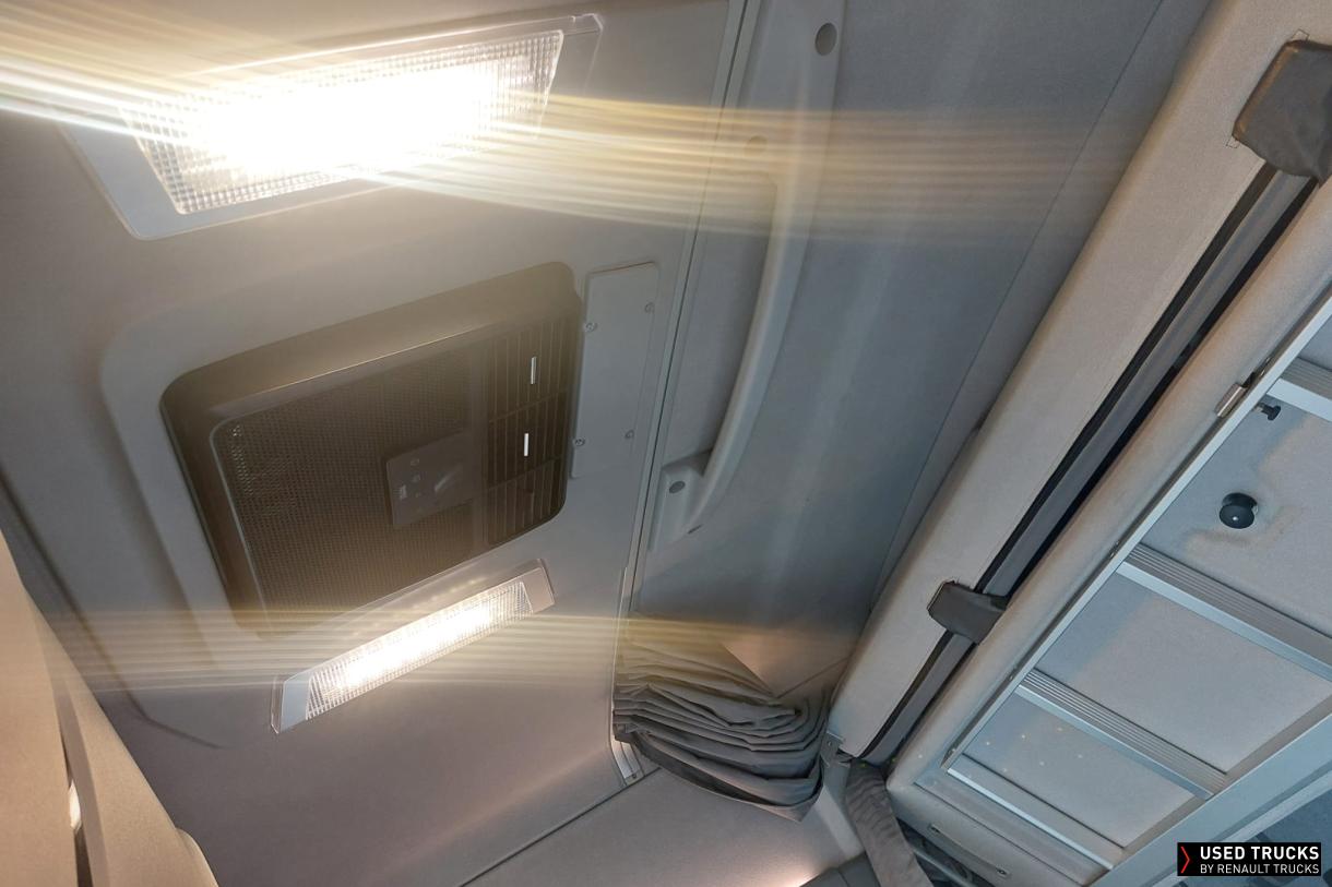 Renault Trucks T High 520