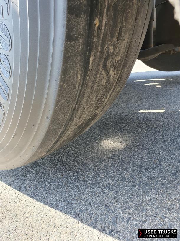 Renault Trucks T 440