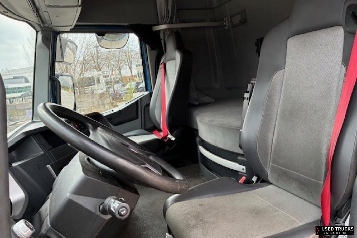 Renault Trucks T 440