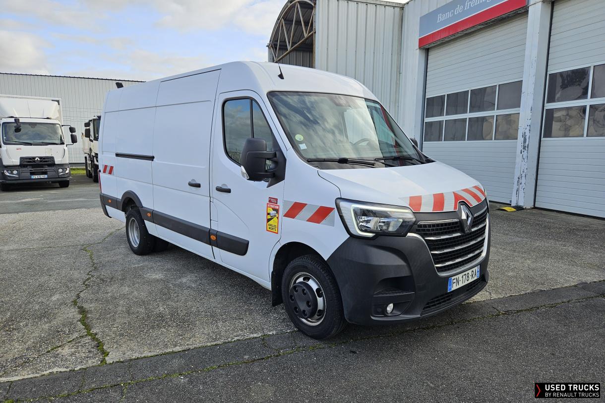 Renault Trucks Master 165