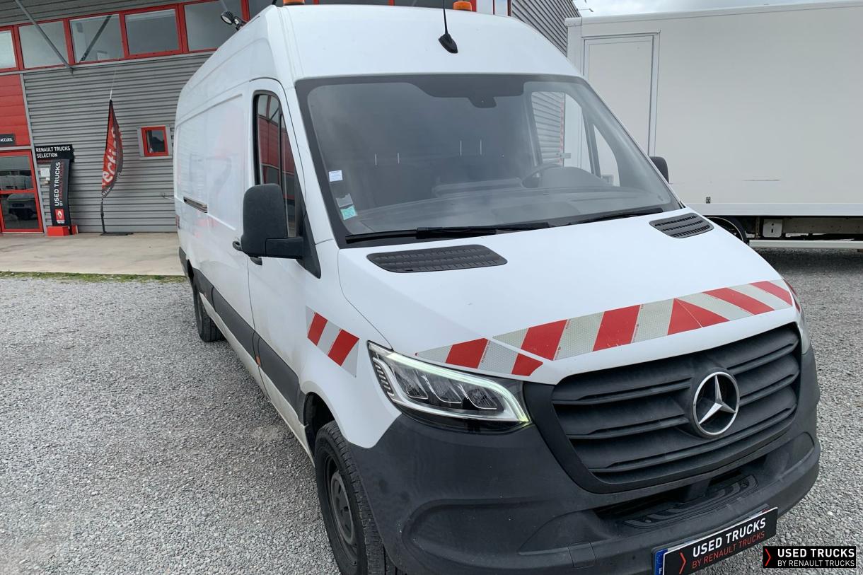Mercedes-Benz Sprinter 140