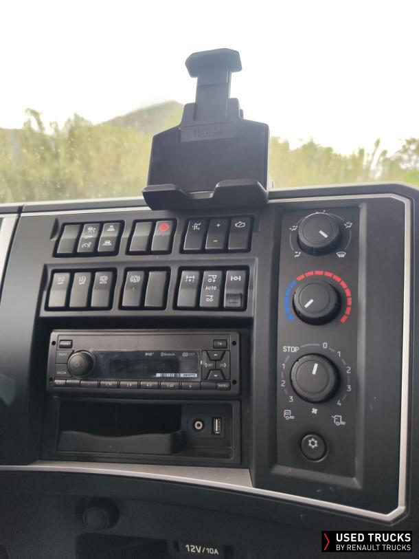 Renault Trucks D Wide 