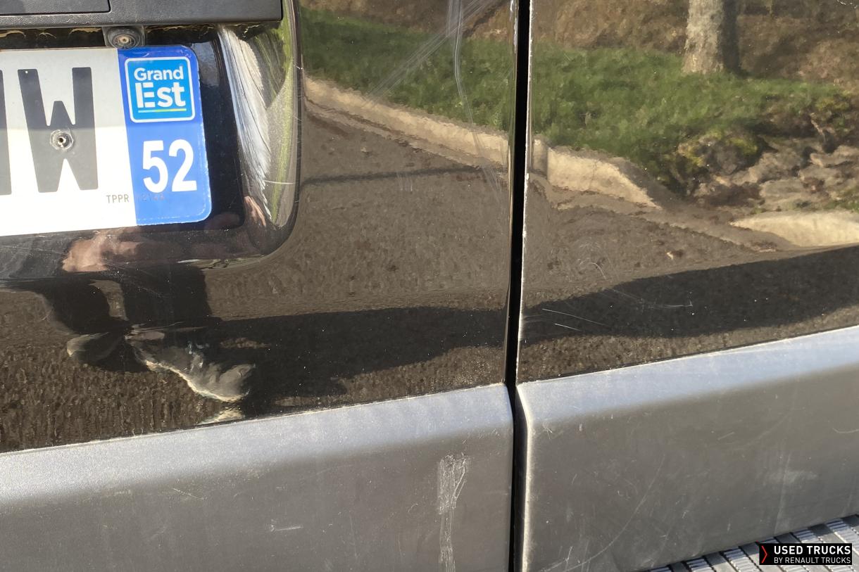 Renault Trucks Master 