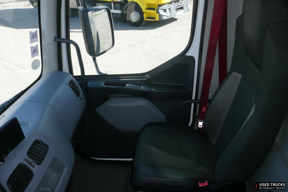 Renault Trucks D 210