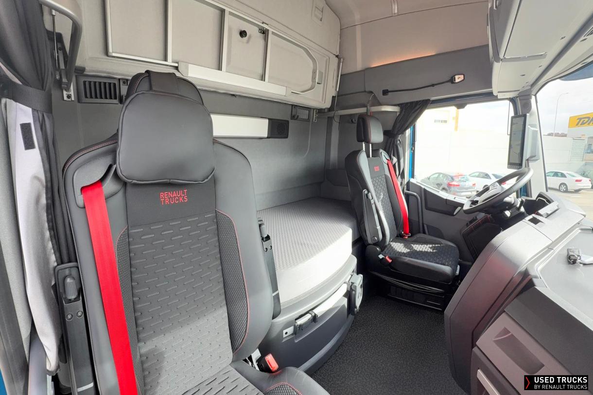 Renault Trucks T High 