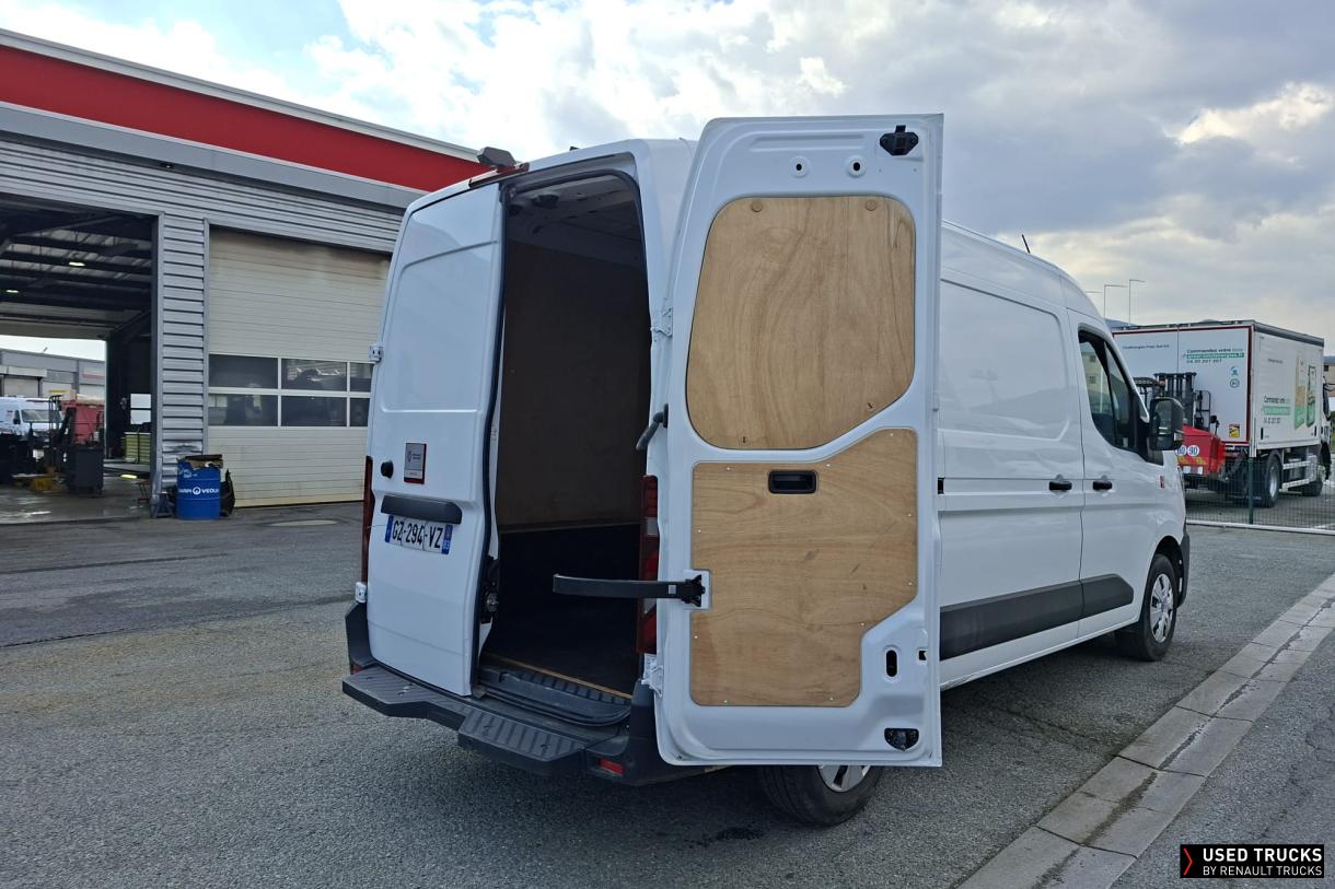 Renault Trucks Master 150