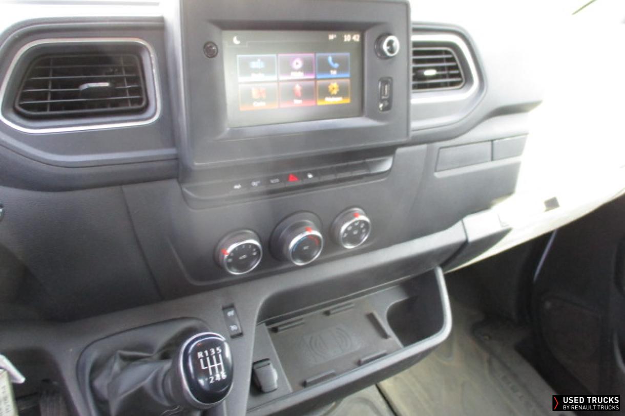 Renault Trucks Master 150