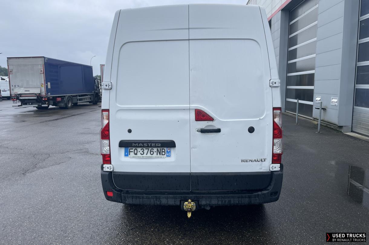 Renault Trucks Master 145