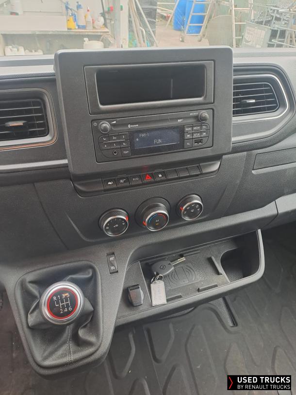 Renault Trucks Master 145