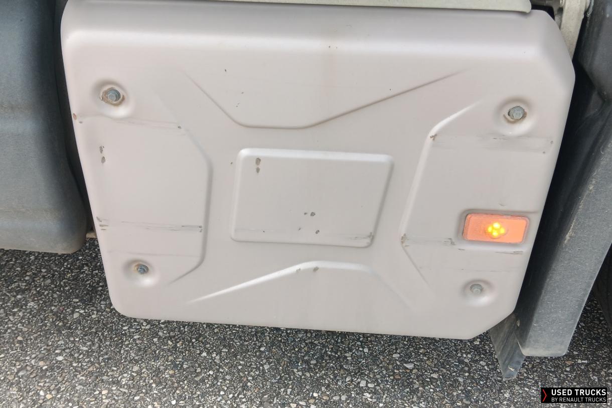 Renault Trucks T 380