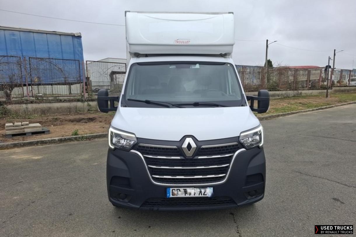 Renault Master 145
