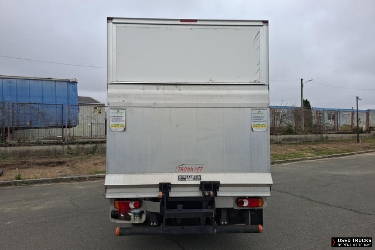 Renault Master 145