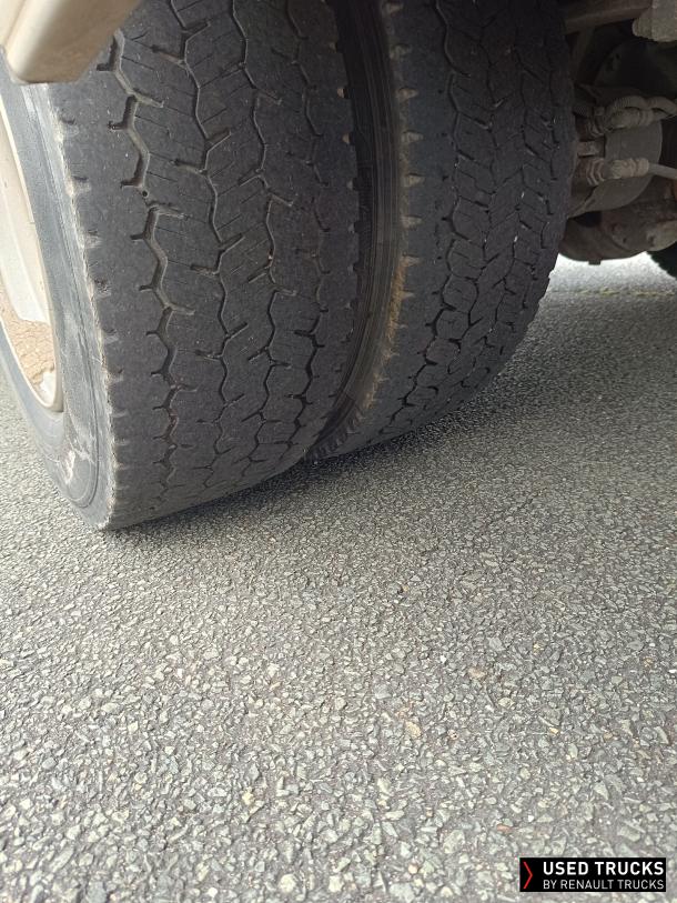 Renault Trucks D 210