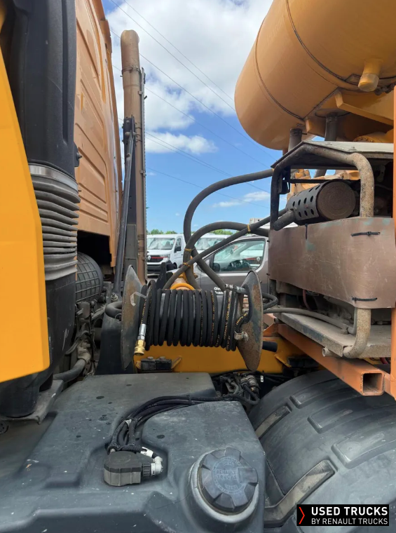 Renault Trucks C 440