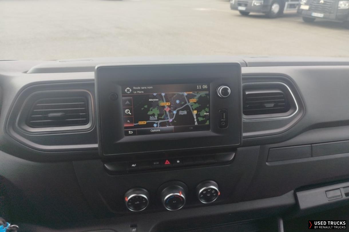 Renault Master 130