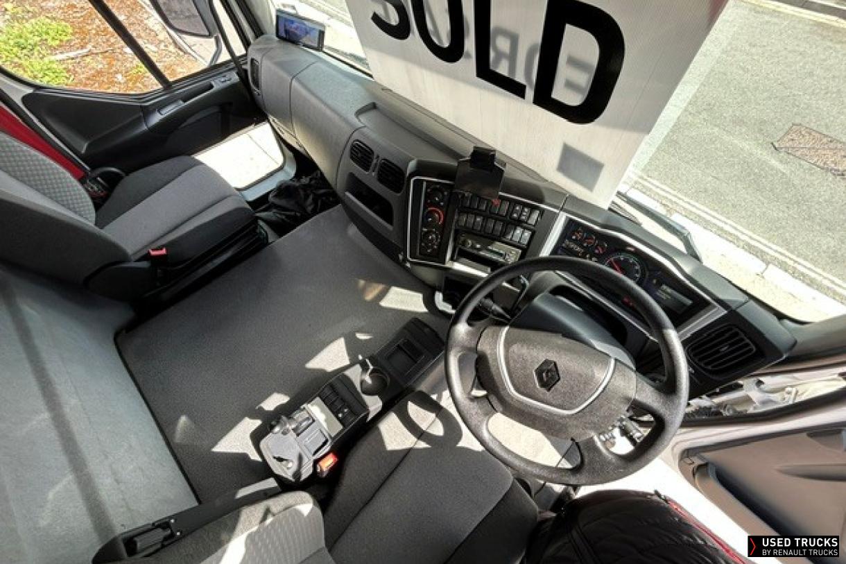 Renault Trucks D Wide 250