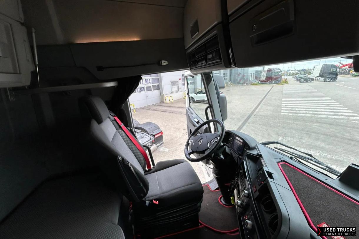 Renault Trucks T High 