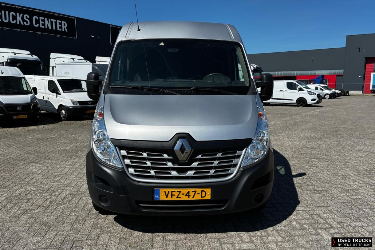 Renault Trucks Master 150