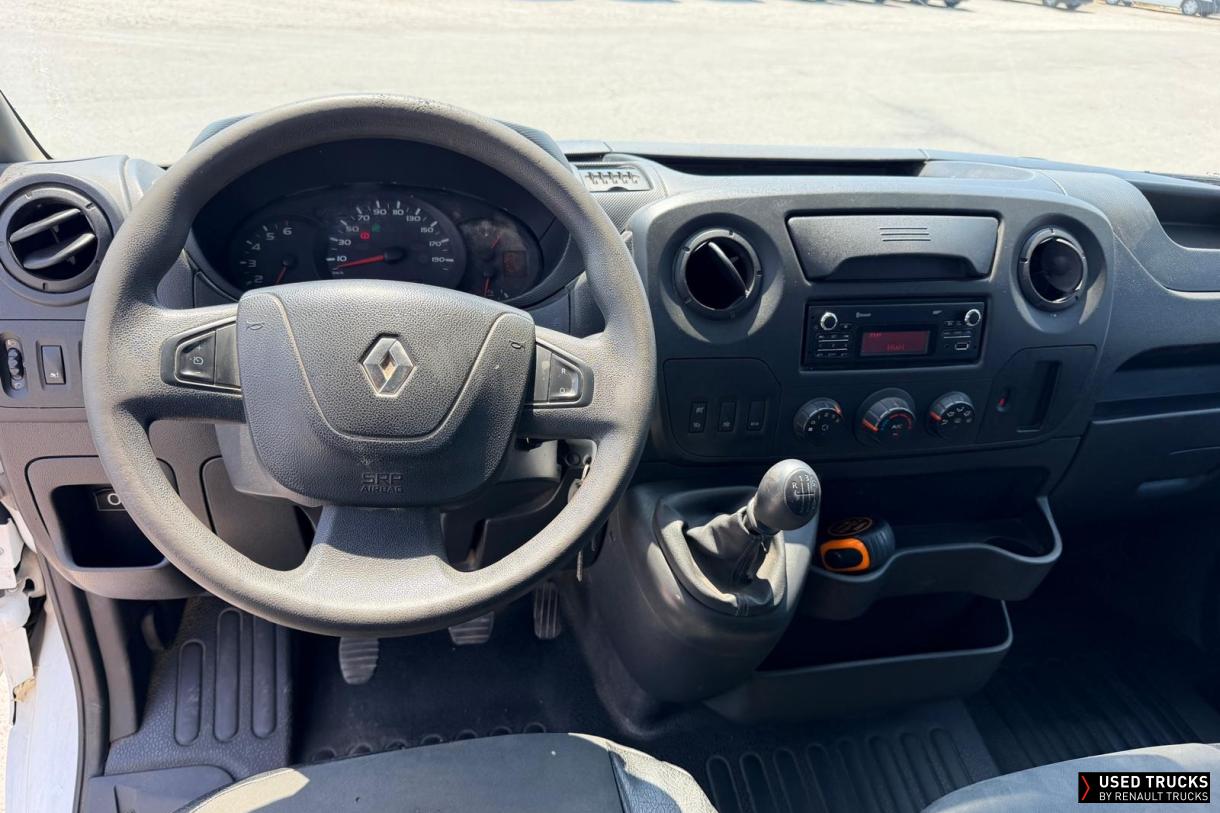 Renault Trucks Master 165