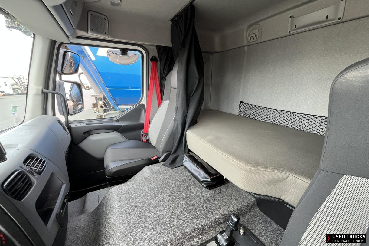 Renault Trucks D Wide 280