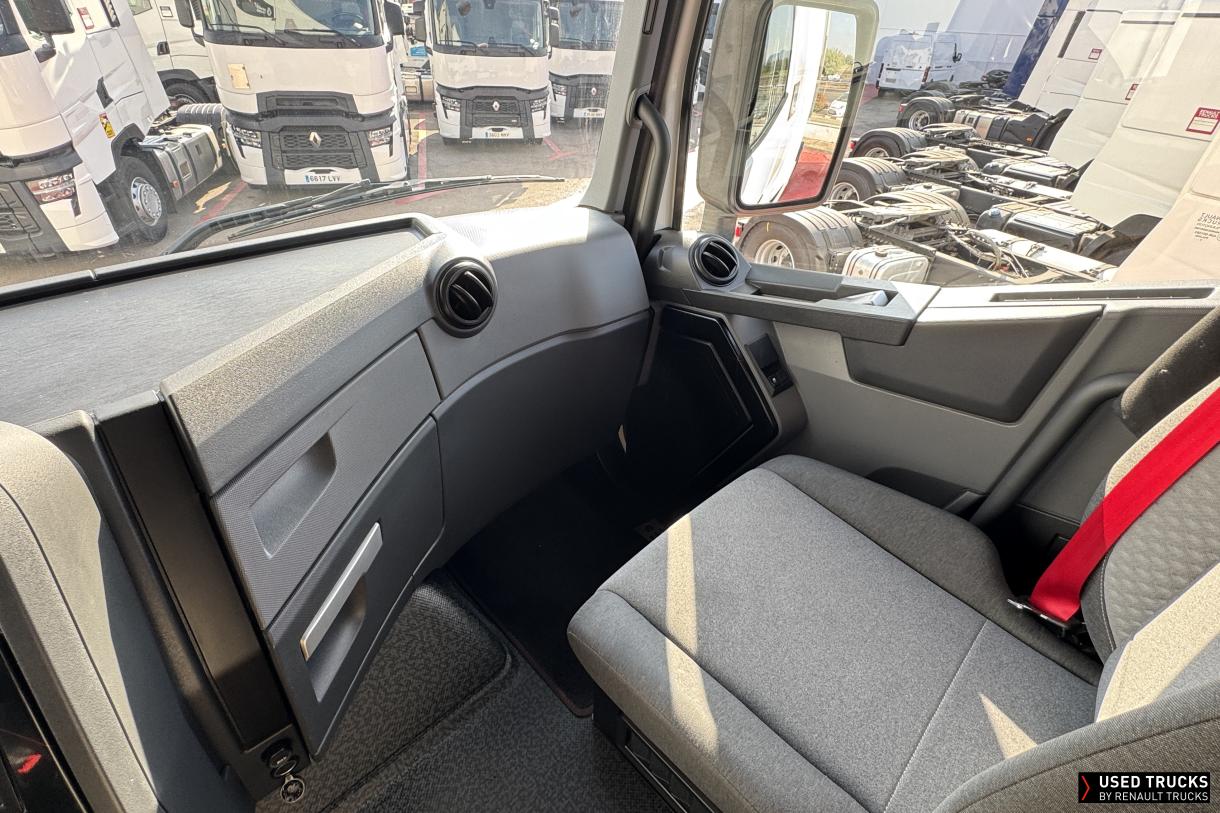 Renault Trucks T High 