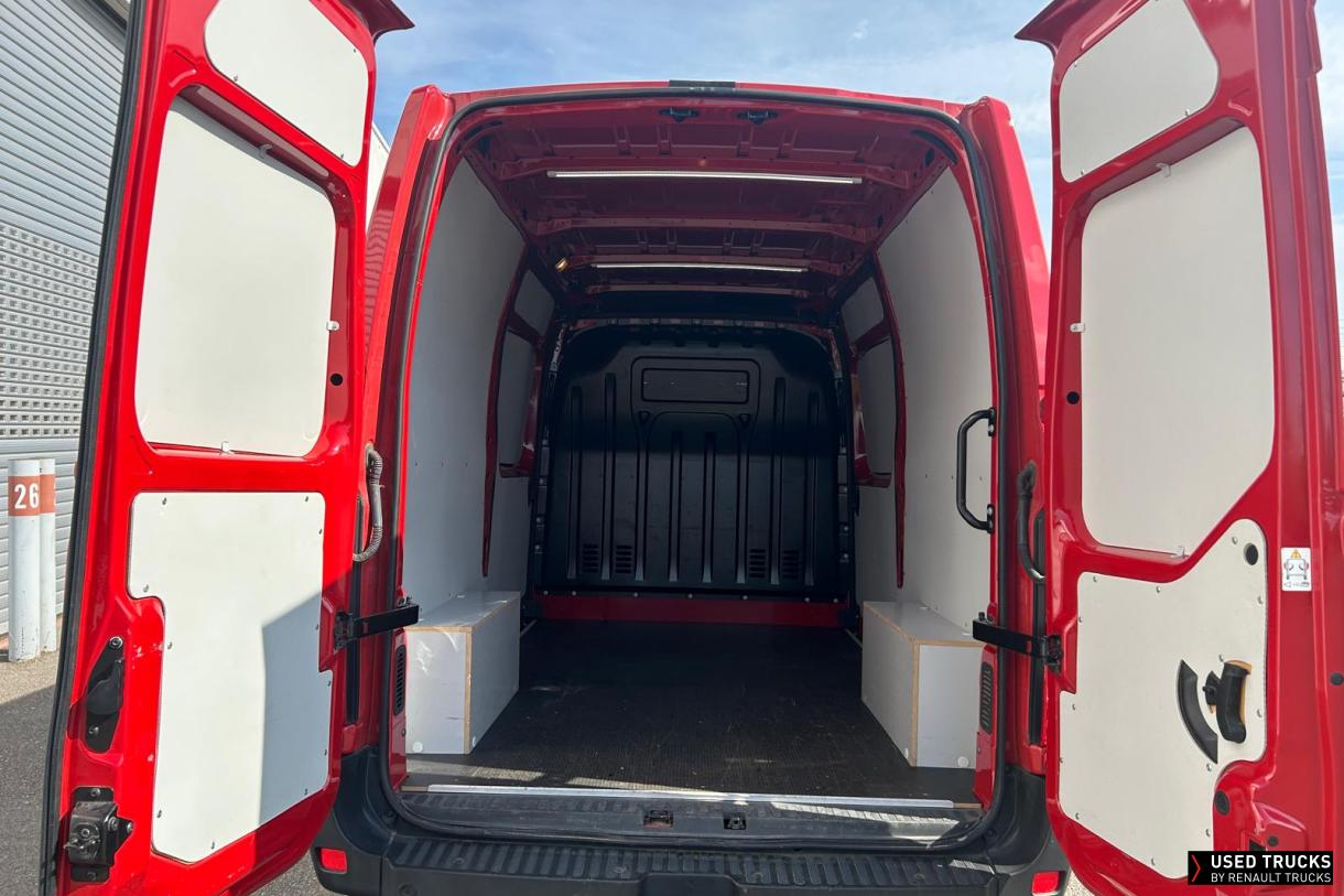 Renault Trucks Master 145