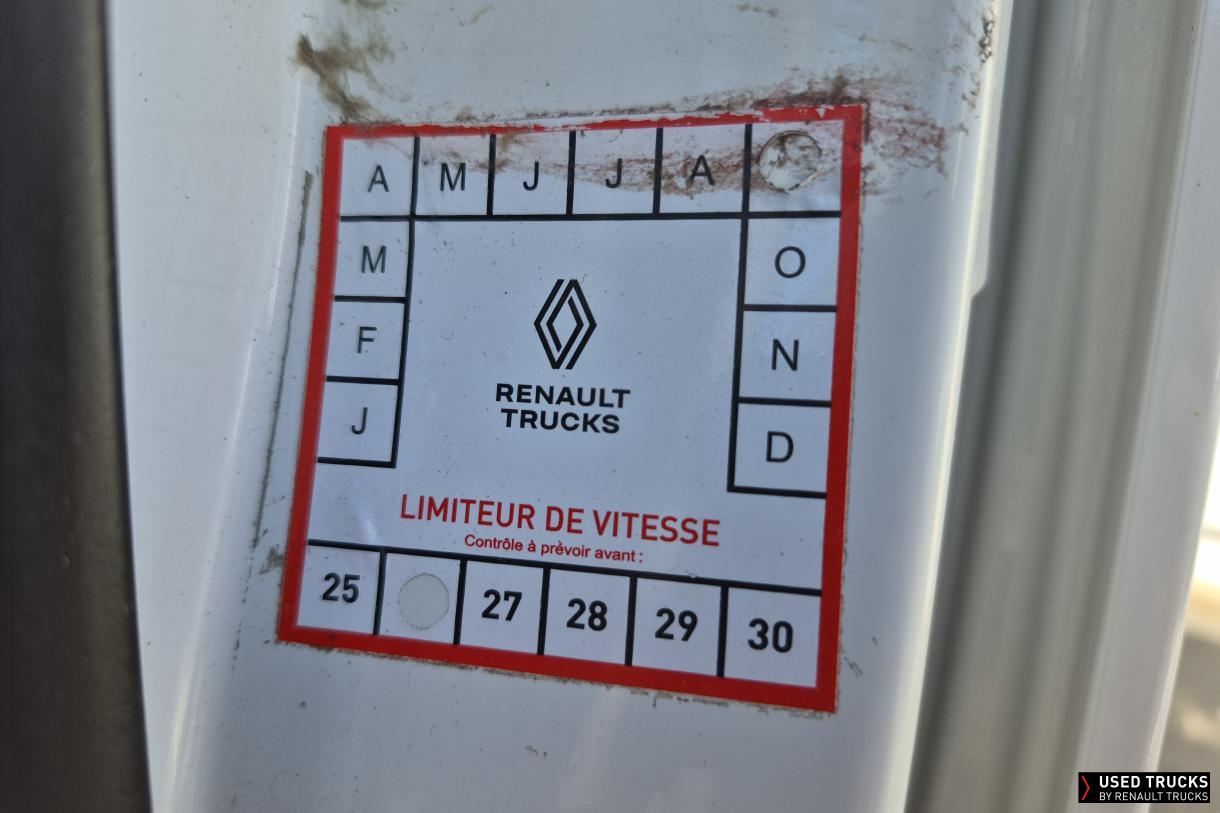 Renault Trucks T 480