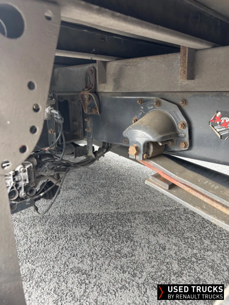Renault Trucks D 210