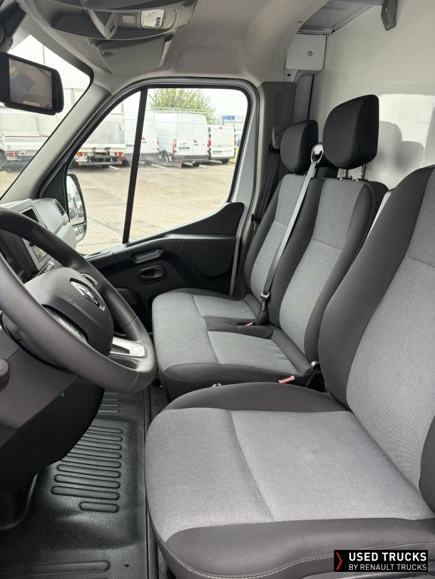 Renault Trucks Master 145