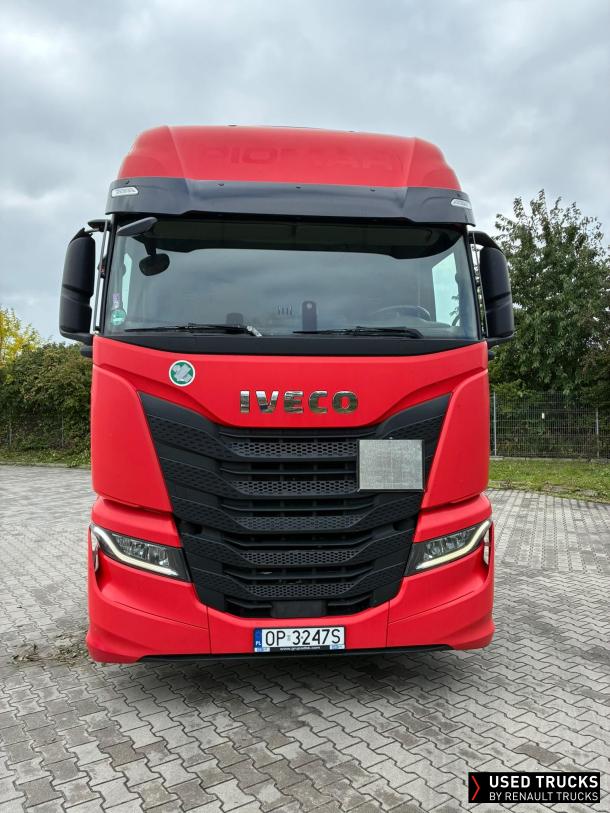 Iveco Stralis 490