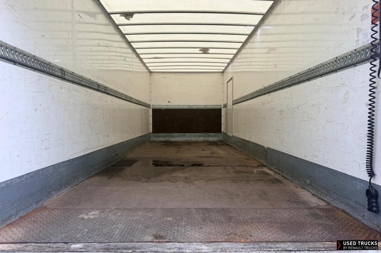 Renault Trucks D 250