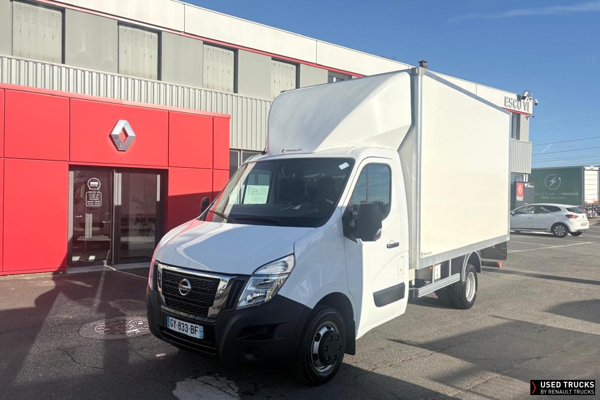 Nissan Interstar 165