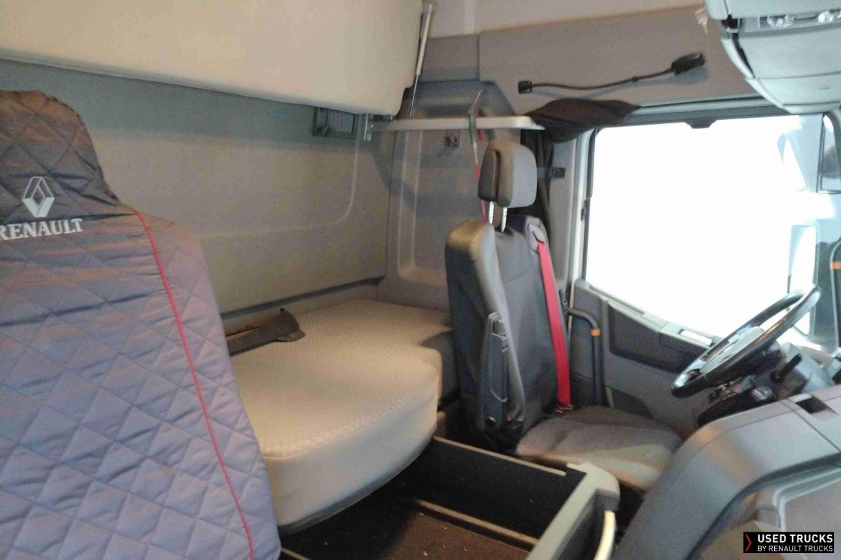 Renault Trucks T 480