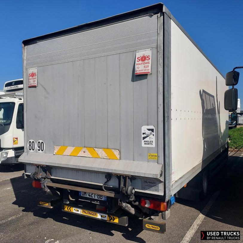 Renault Trucks D cab 2M 180