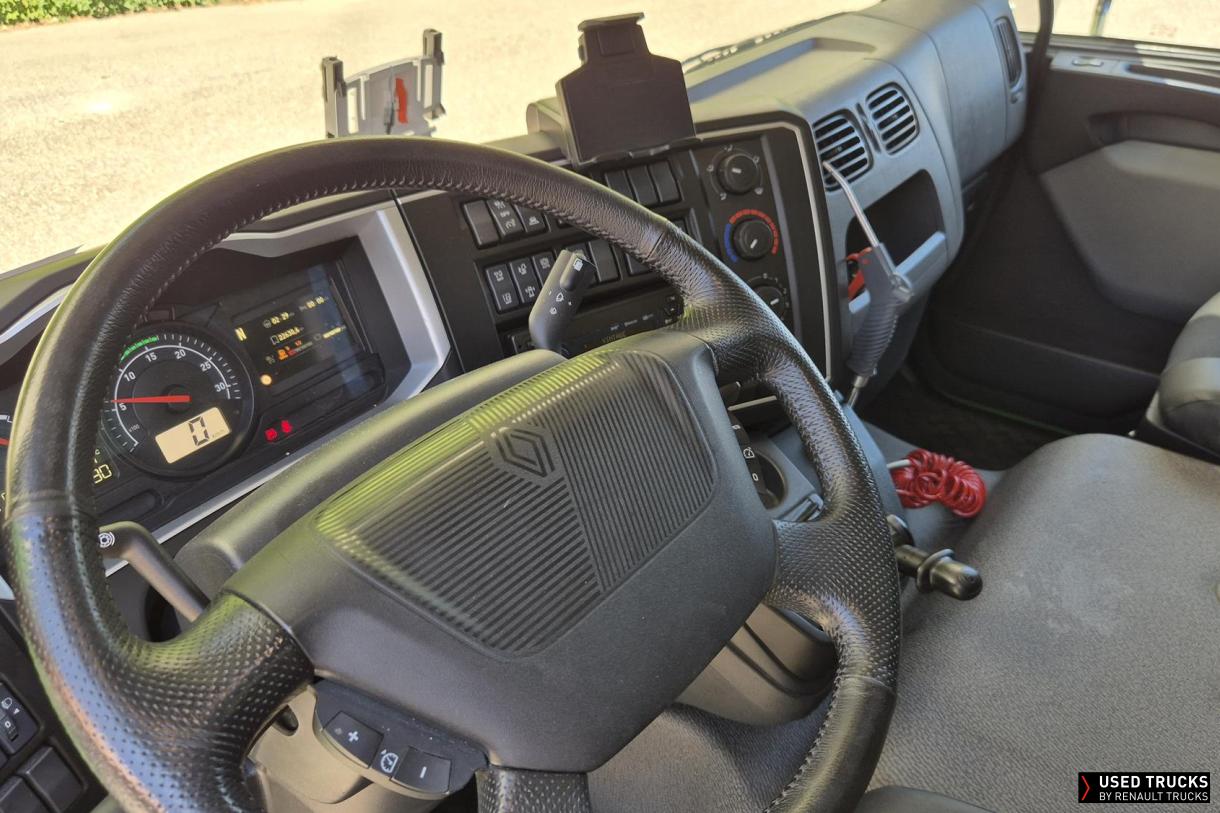 Renault Trucks D Cab 2.1 320