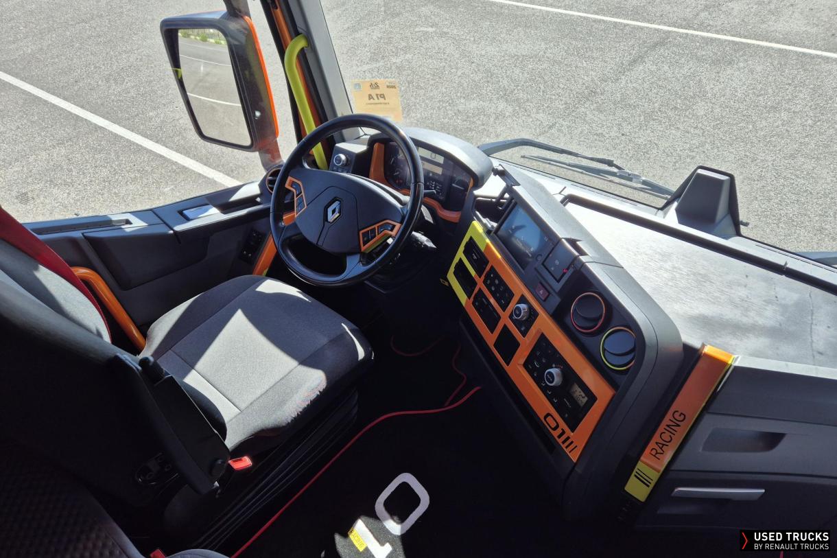 Renault Trucks T 