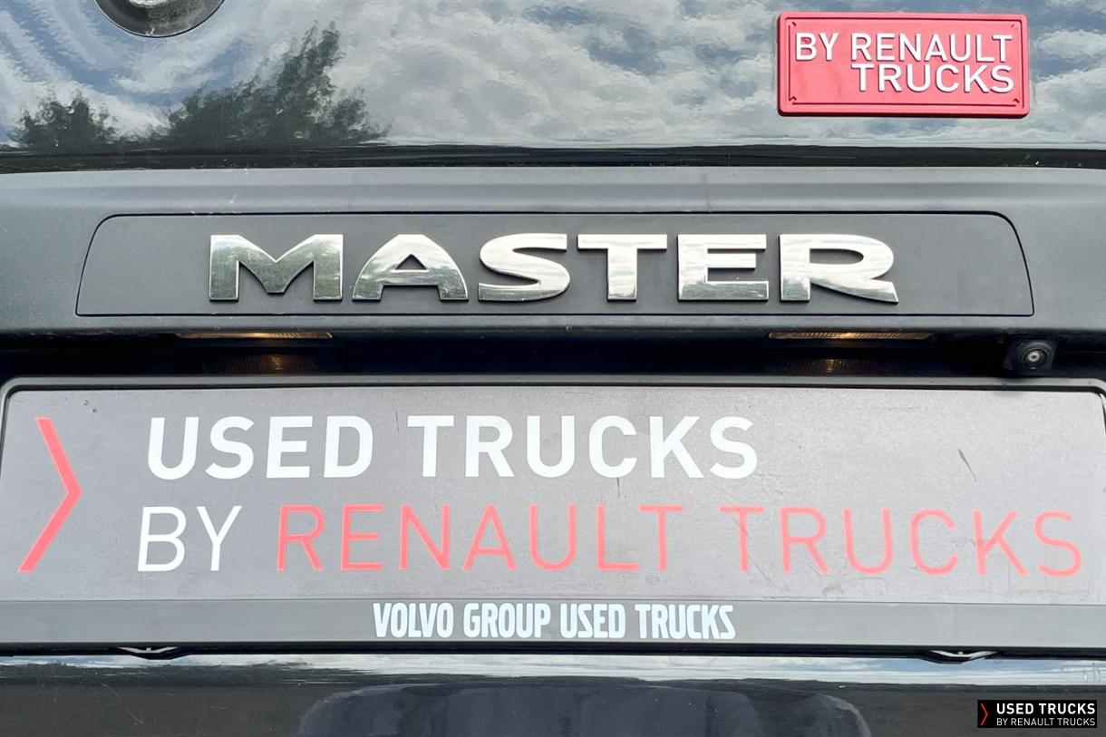 Renault Trucks Master 145