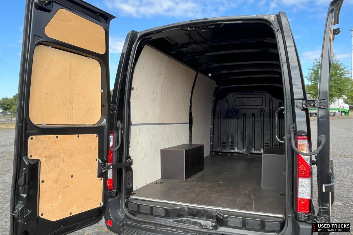 Renault Trucks Master 145