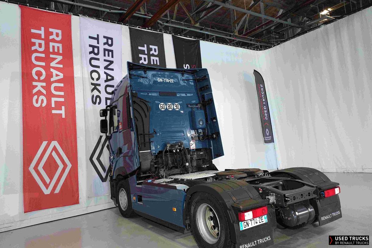 Renault Trucks T High 