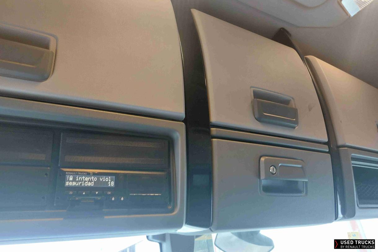 Renault Trucks T High 520