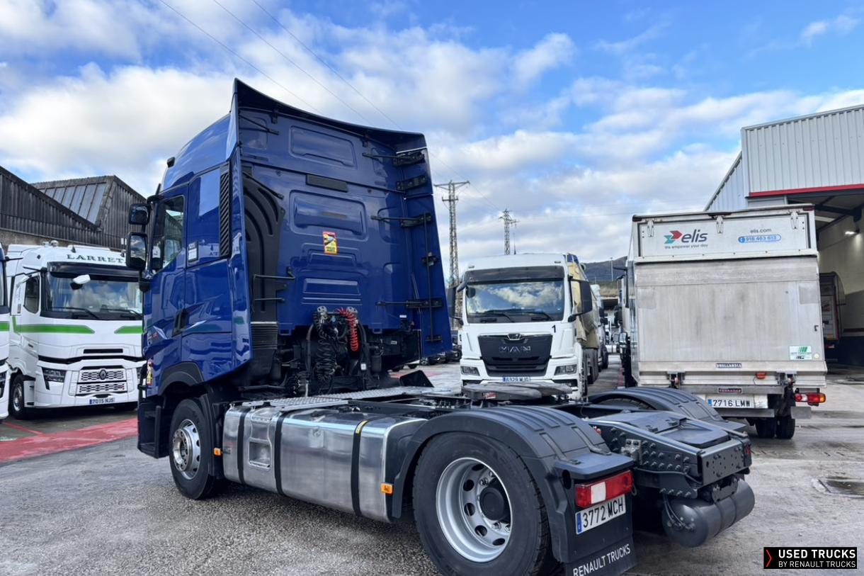 Renault Trucks T High 