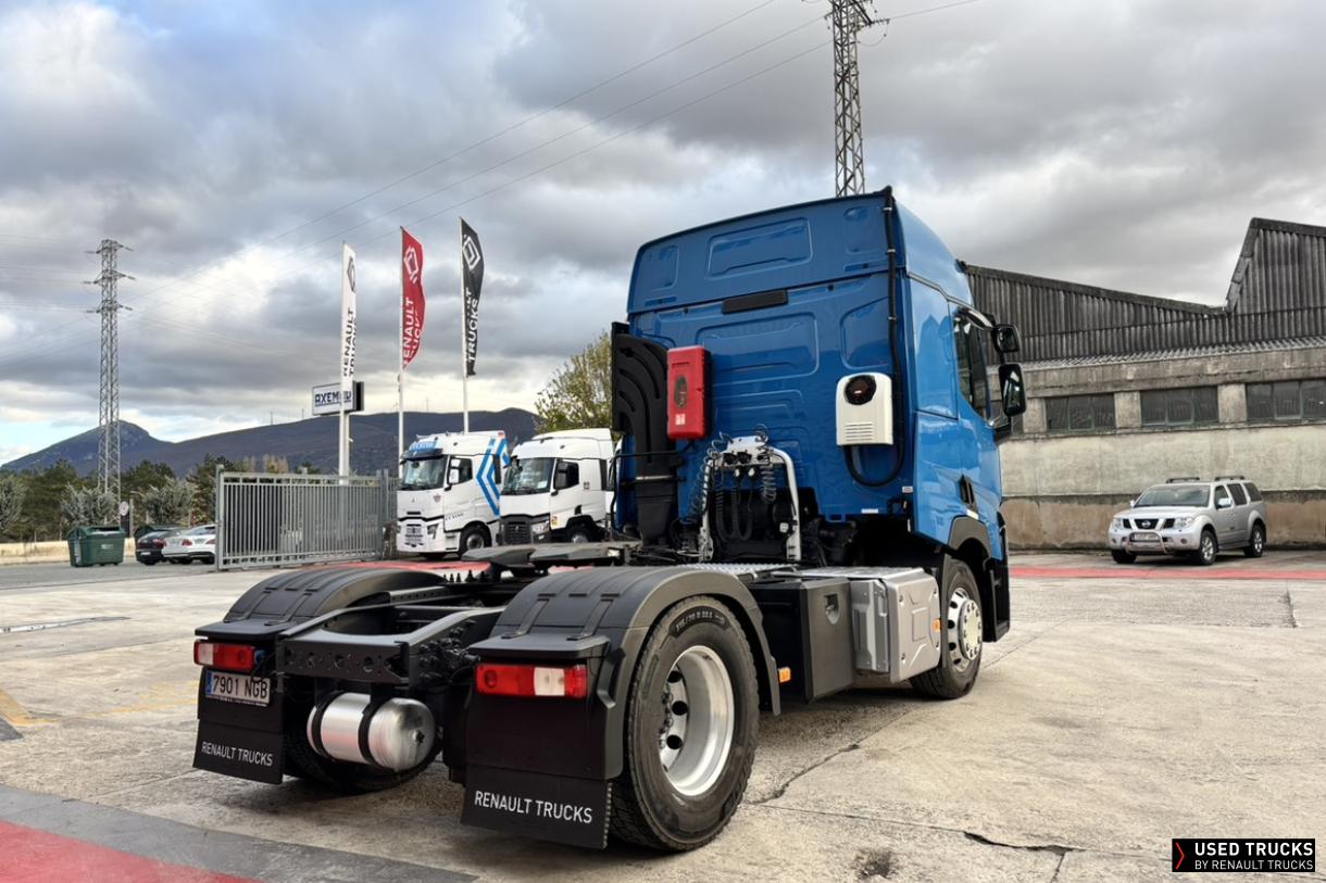 Renault Trucks T 440