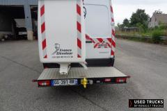 Renault Master
                                          125