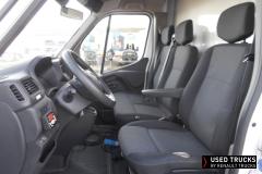 Renault Trucks Master
                                          