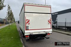 Renault Trucks D
                                          240