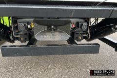 Renault Trucks D
                                          240