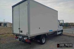 Mercedes-Benz Sprinter
                                          130
