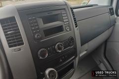 Mercedes-Benz Sprinter
                                          130